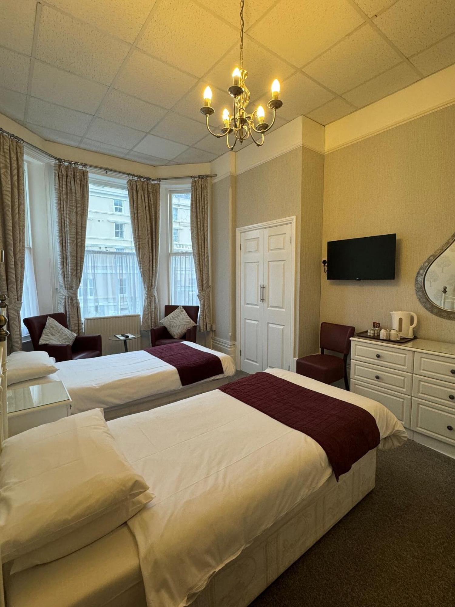Haddon Hall Hotel WTA WTA Eastbourne Zimmer foto