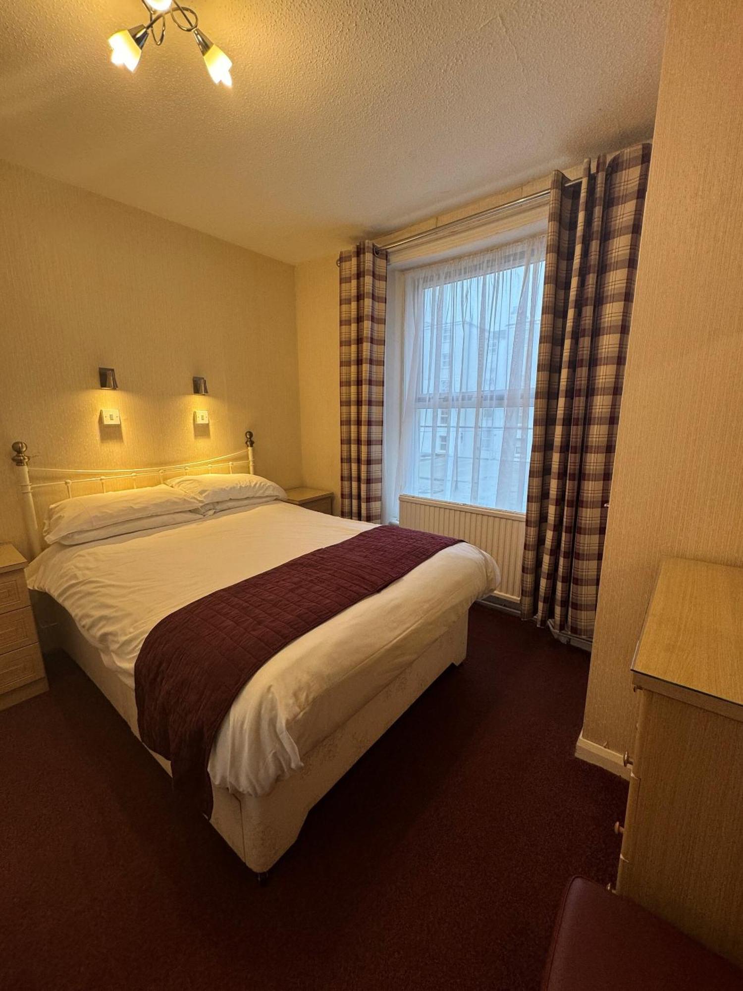 Haddon Hall Hotel WTA WTA Eastbourne Zimmer foto