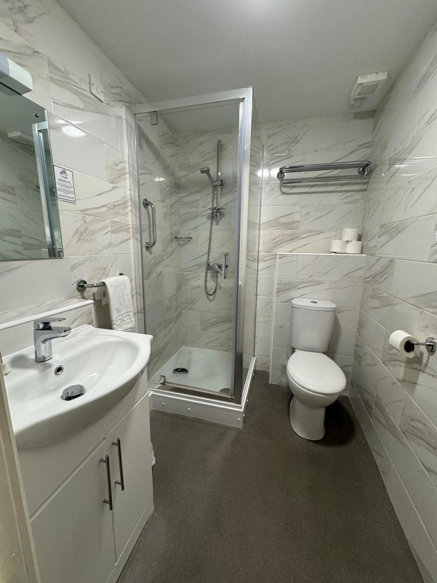 Haddon Hall Hotel WTA WTA Eastbourne Zimmer foto